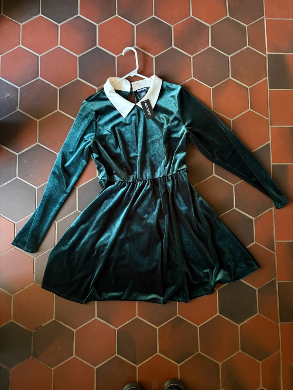 Hot Topic Dark Green Velvet Long Sleeve Dress with White Collar